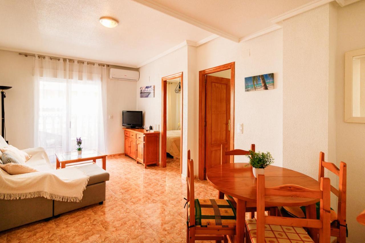 Sunny Delight Granfield A105 Apartment Торевиеха Екстериор снимка